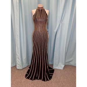 Jovani 55999 Evening Gown Black & Gold Size 0 NWT